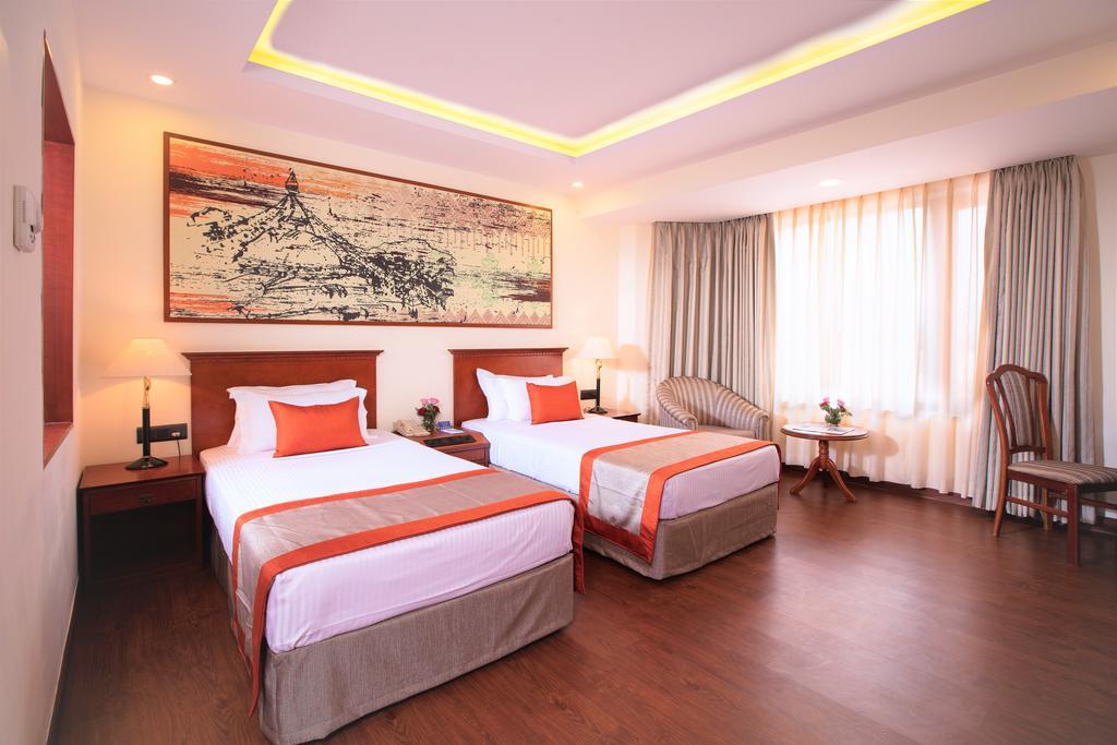 Royal Singi Hotel Kathmandu Exterior photo